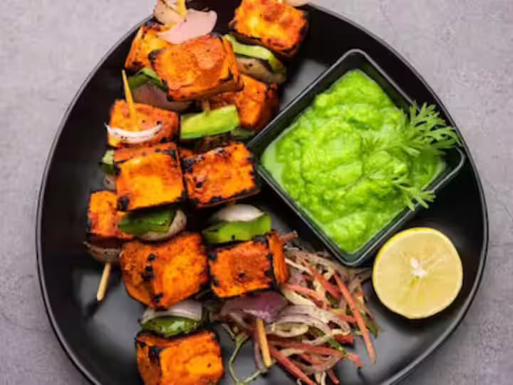 Amritsari Paneer Tikka (8 pcs)