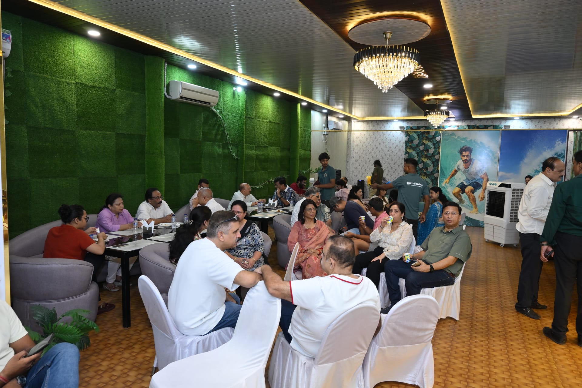 Guests dining together in our Gomti Nagar restaurant